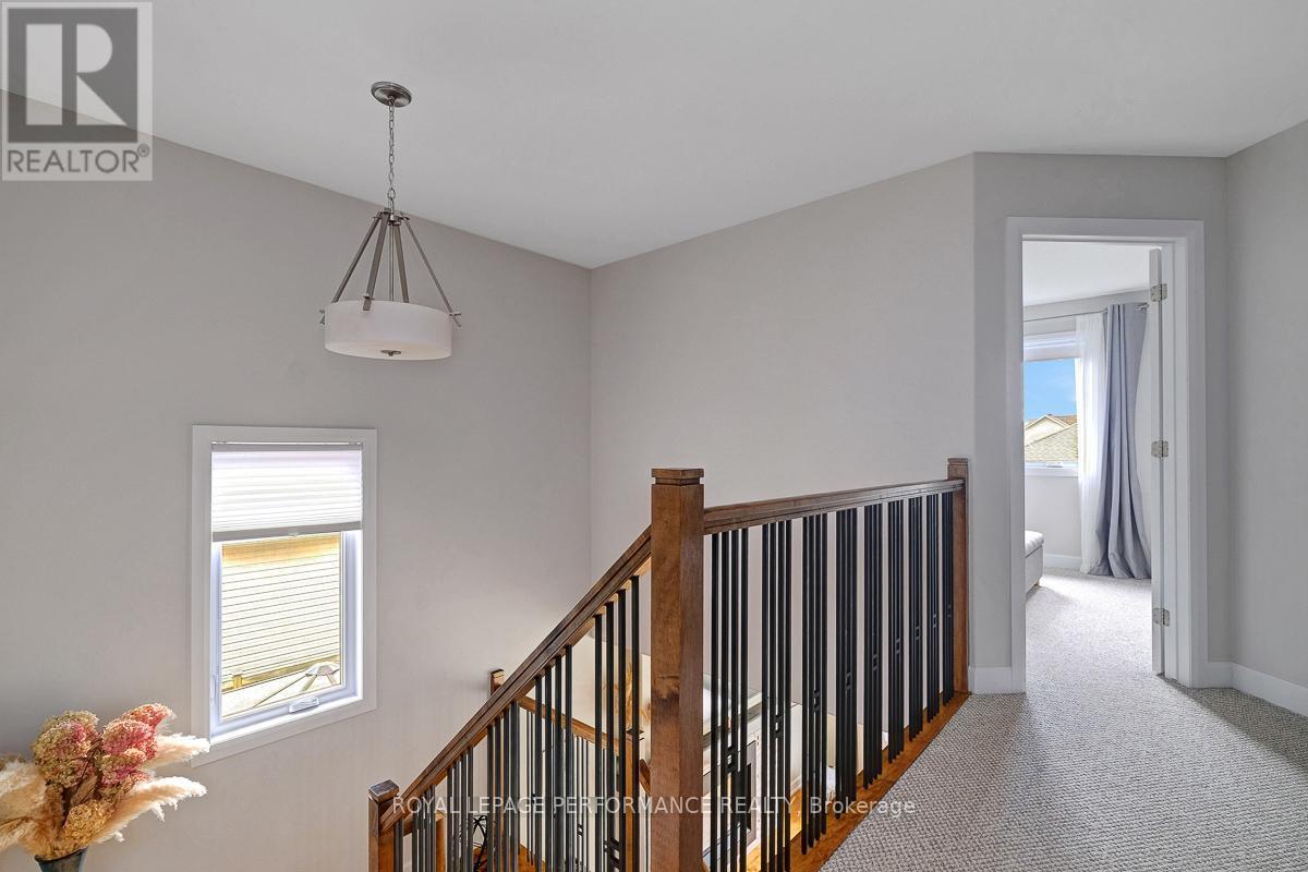 












10 BRICKYARD DRIVE

,
Russell,




Ontario
K4R0B2

