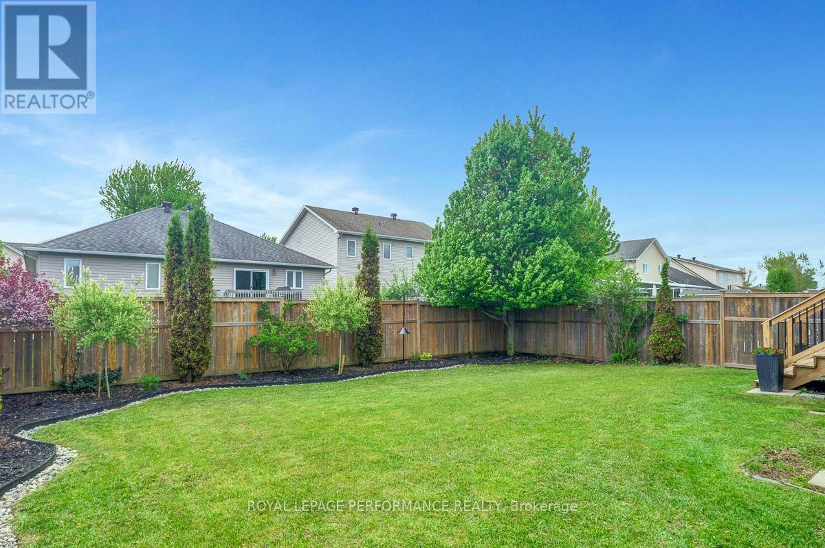 












10 BRICKYARD DRIVE

,
Russell,




Ontario
K4R0B2


