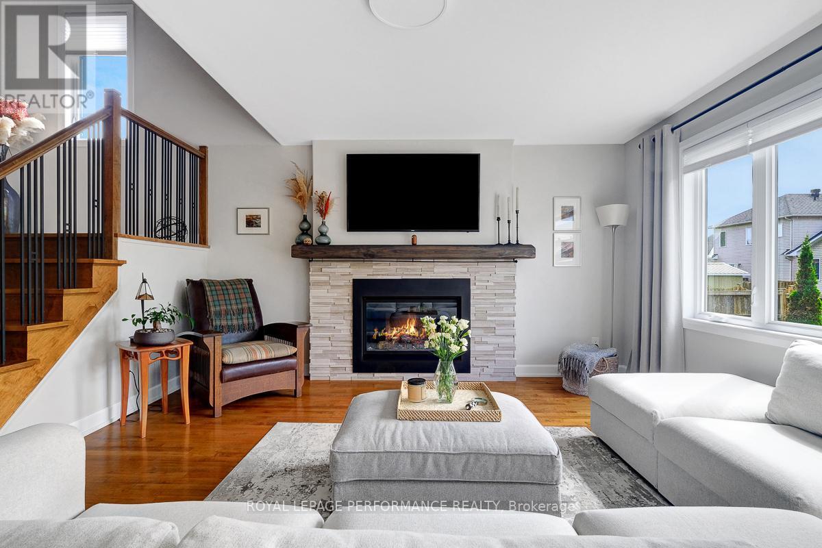 












10 BRICKYARD DRIVE

,
Russell,




Ontario
K4R0B2

