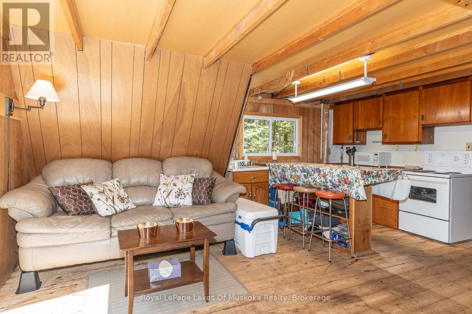












1143 CRANE LAKE DRIVE

,
Algonquin Highlands (Sherborne),




Ontario
P0A1E0

