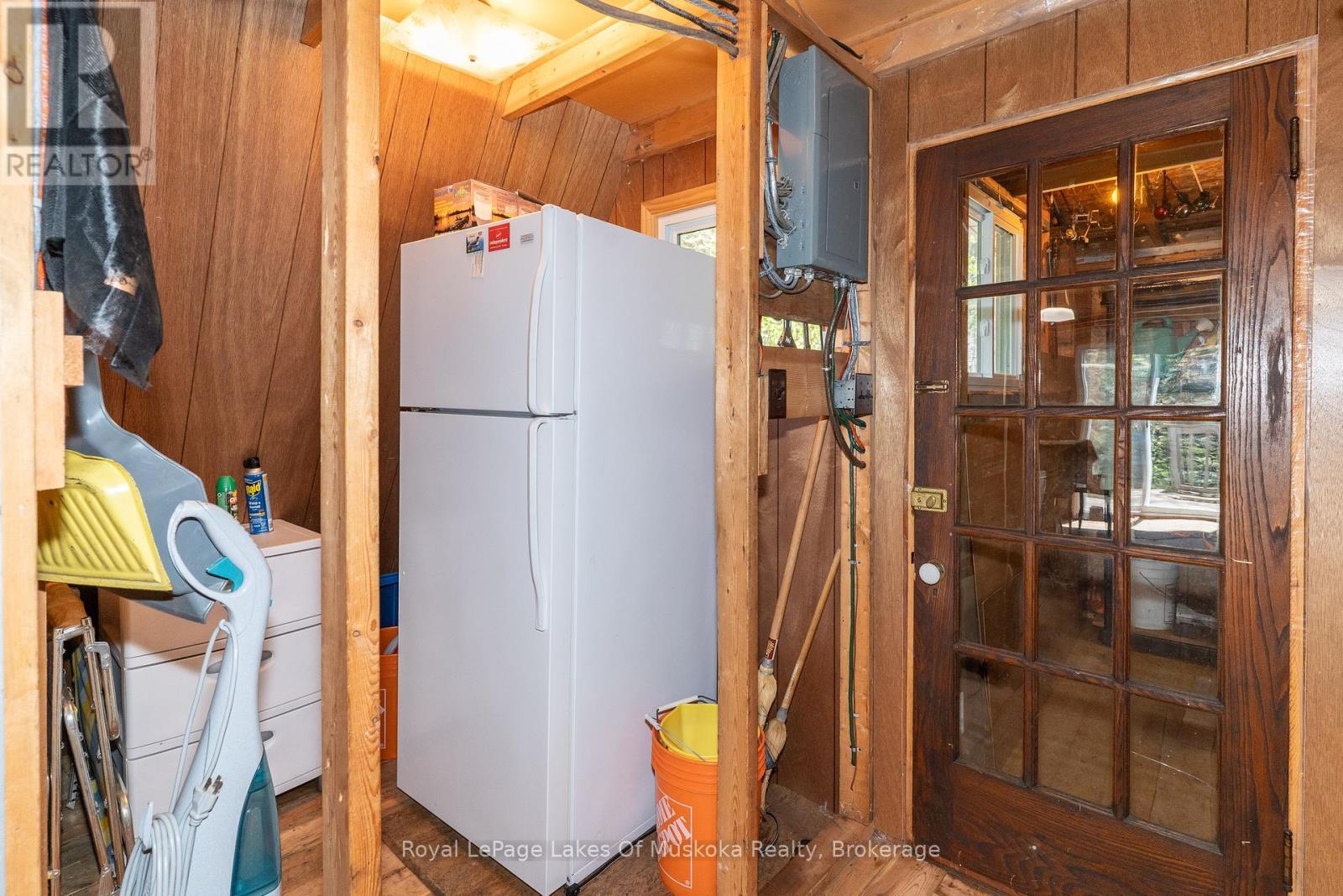 












1143 CRANE LAKE DRIVE

,
Algonquin Highlands (Sherborne),




Ontario
P0A1E0

