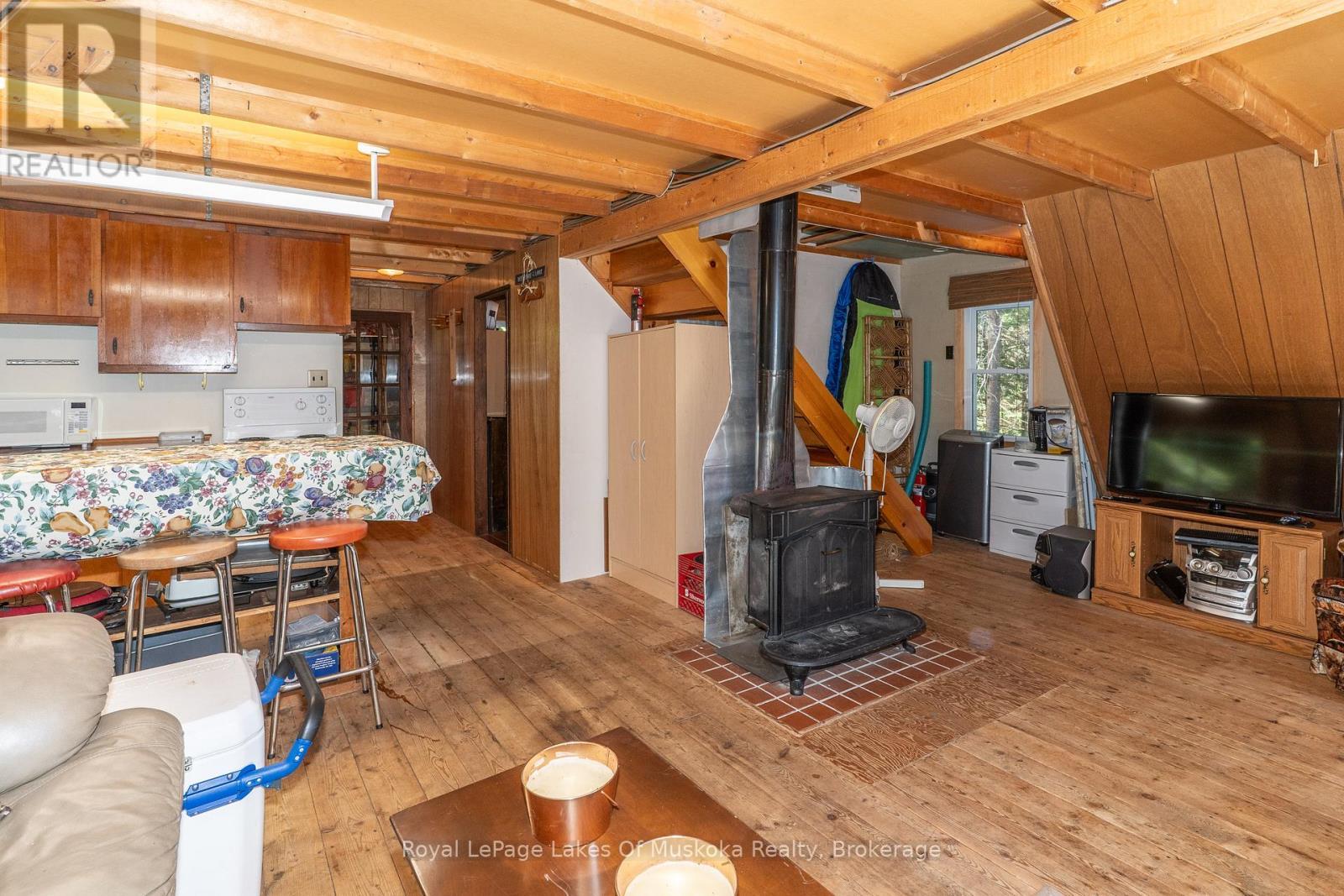 












1143 CRANE LAKE DRIVE

,
Algonquin Highlands (Sherborne),




Ontario
P0A1E0

