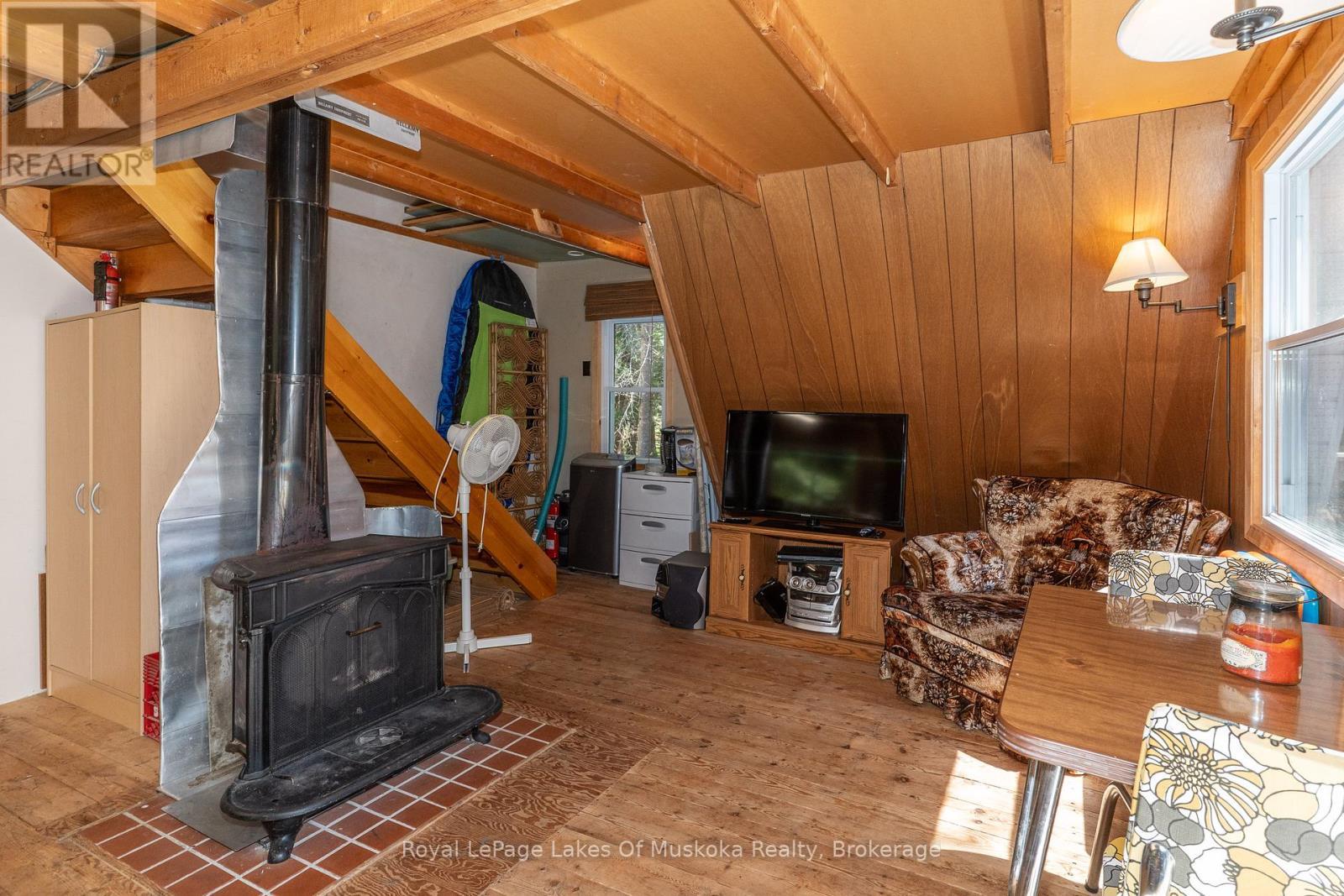 












1143 CRANE LAKE DRIVE

,
Algonquin Highlands (Sherborne),




Ontario
P0A1E0

