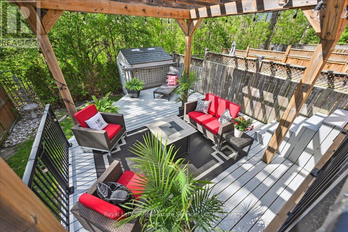 












1331 TREELAND STREET

,
Burlington (Freeman),




Ontario
L7R3T5

