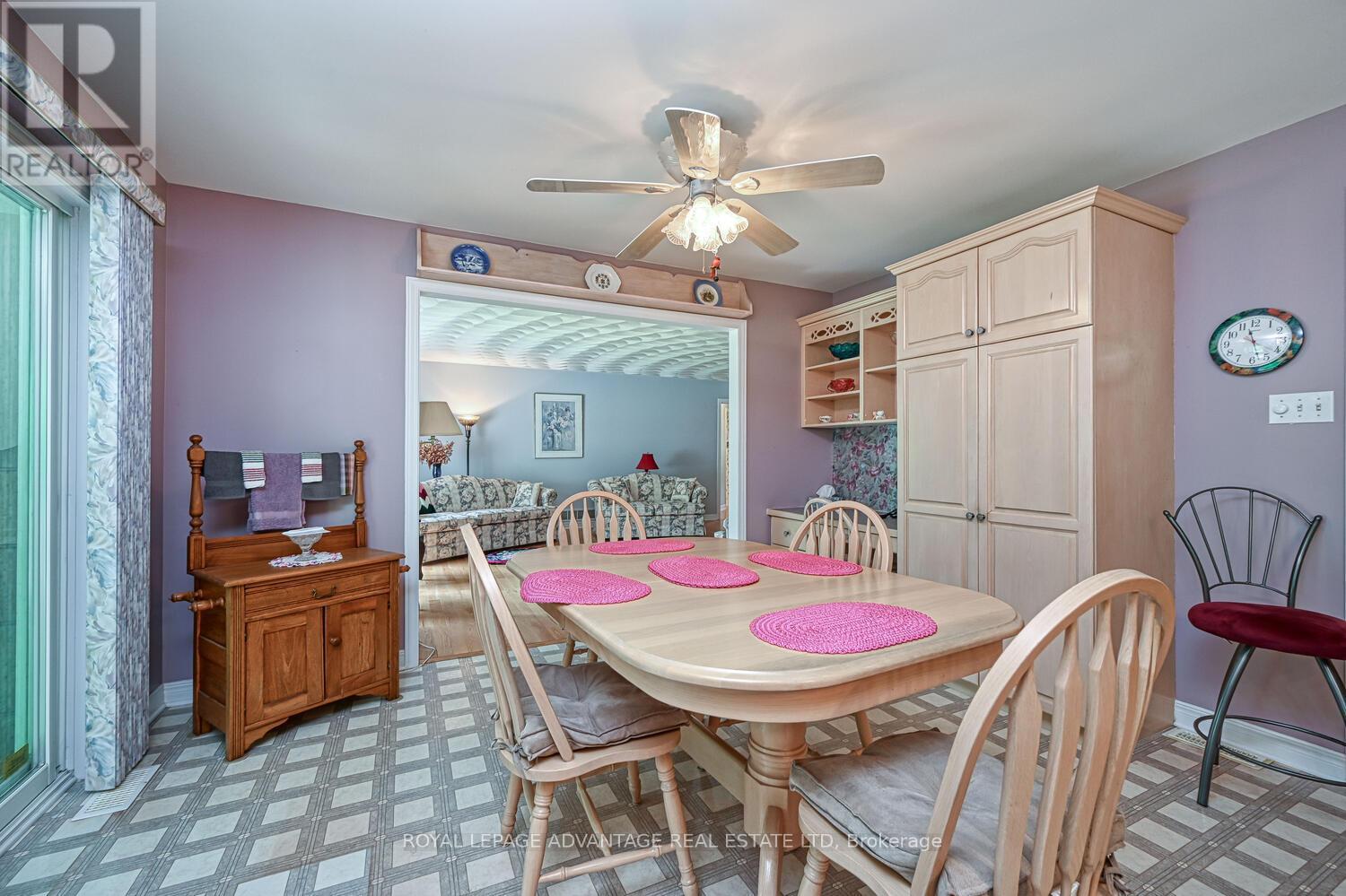 












3 SOUTH POINT DRIVE

,
Rideau Lakes,




Ontario
K7A4S5

