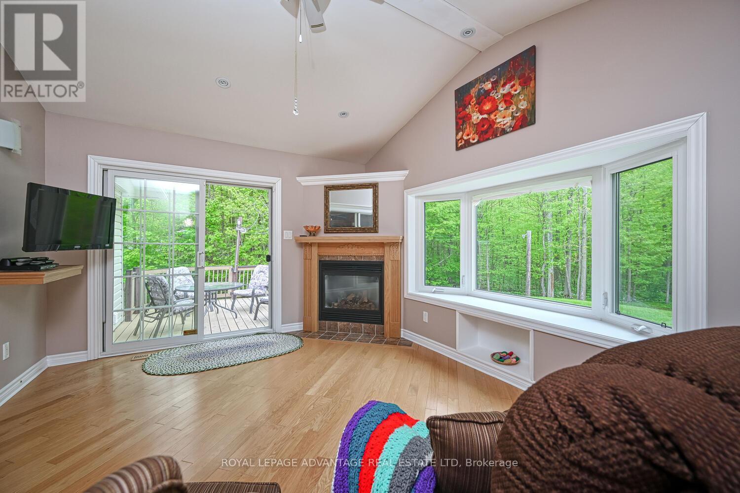 












3 SOUTH POINT DRIVE

,
Rideau Lakes,




Ontario
K7A4S5

