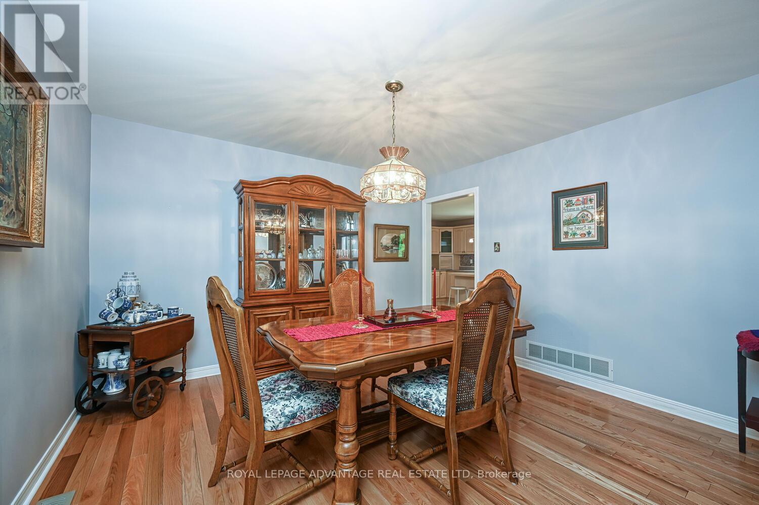 












3 SOUTH POINT DRIVE

,
Rideau Lakes,




Ontario
K7A4S5

