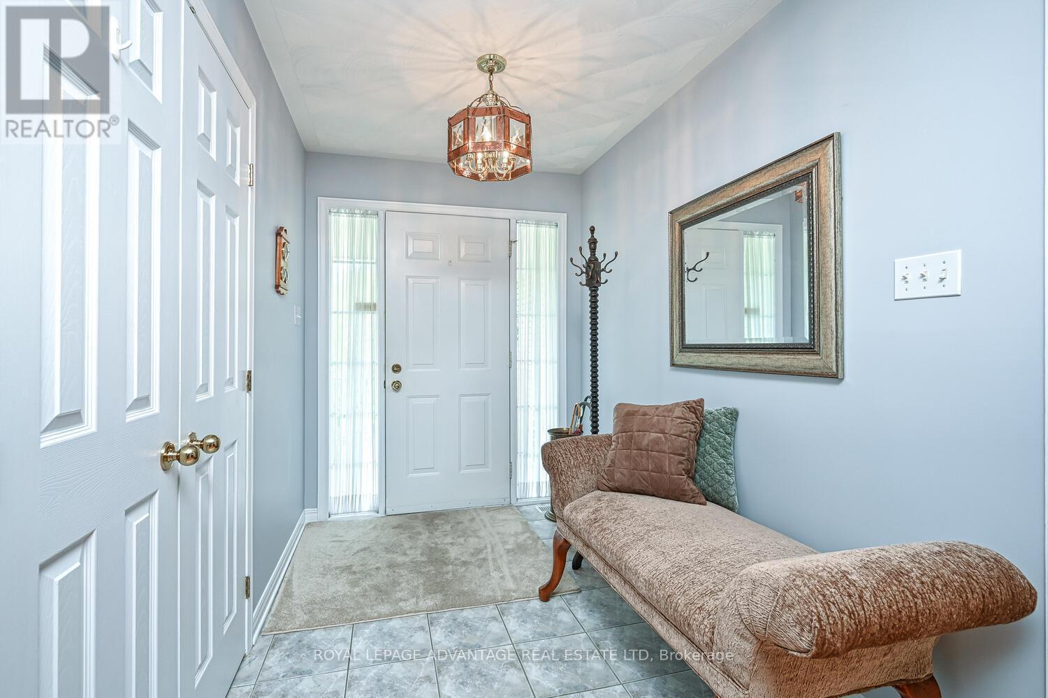 












3 SOUTH POINT DRIVE

,
Rideau Lakes,




Ontario
K7A4S5

