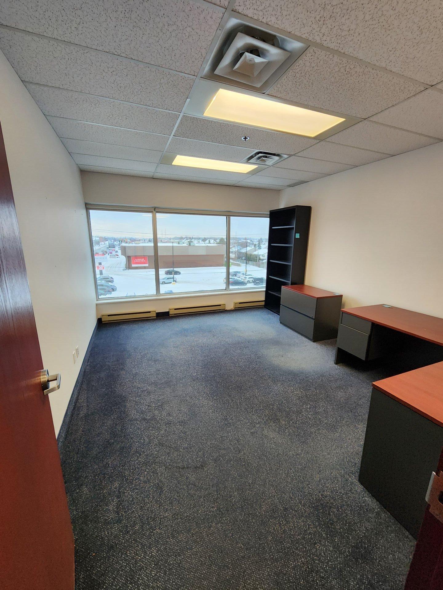 









4650


Boul. des Laurentides

, 325,
Laval (Vimont),




QC
H7K2J4

