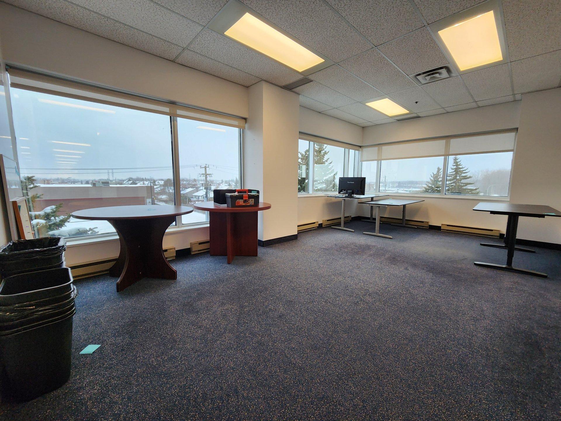 









4650


Boul. des Laurentides

, 325,
Laval (Vimont),




QC
H7K2J4

