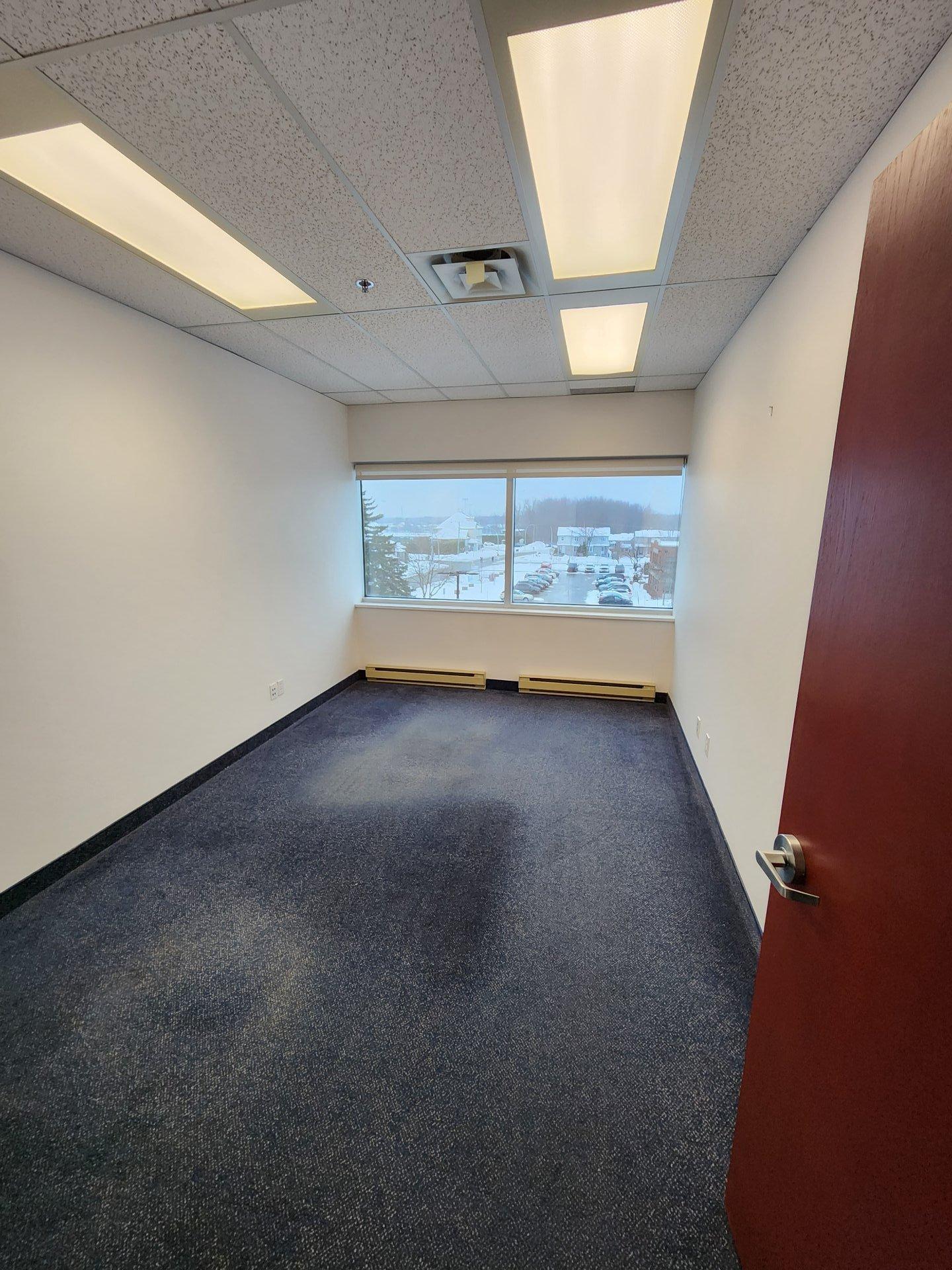 









4650


Boul. des Laurentides

, 325,
Laval (Vimont),




QC
H7K2J4

