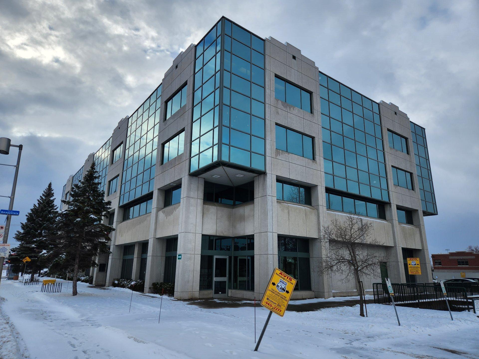 









4650


Boul. des Laurentides

, 325,
Laval (Vimont),




QC
H7K2J4

