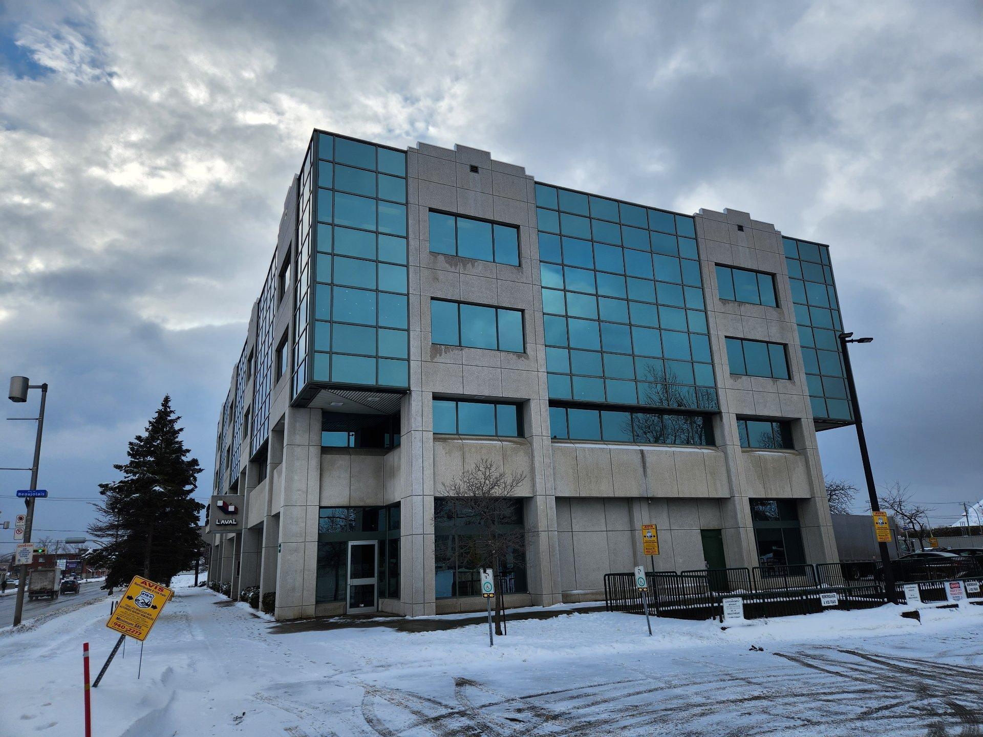 









4650


Boul. des Laurentides

, 325,
Laval (Vimont),




QC
H7K2J4

