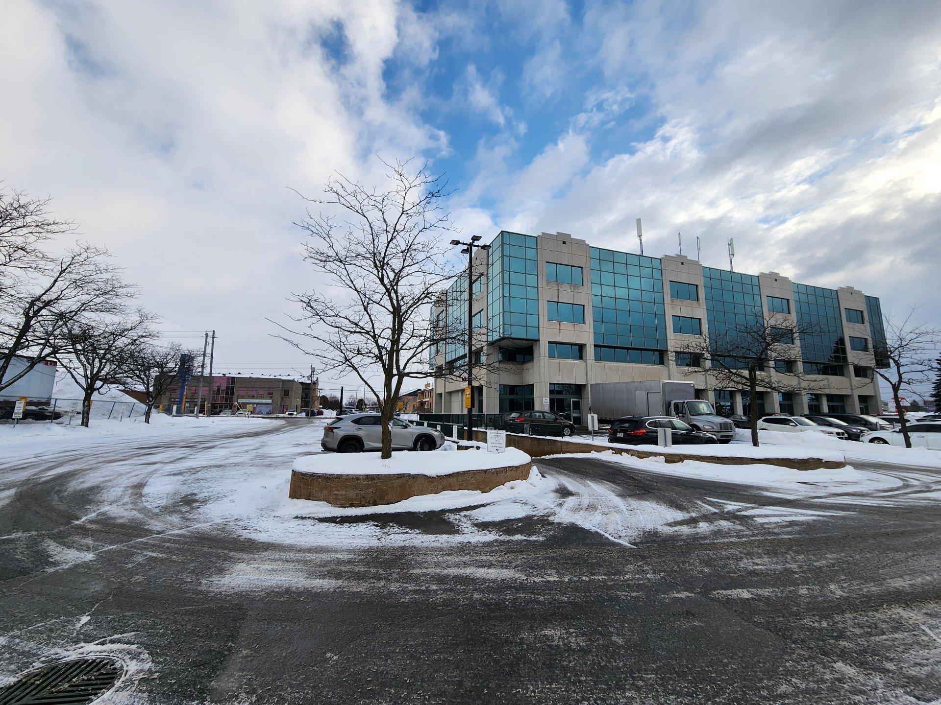 









4650


Boul. des Laurentides

, 325,
Laval (Vimont),




QC
H7K2J4

