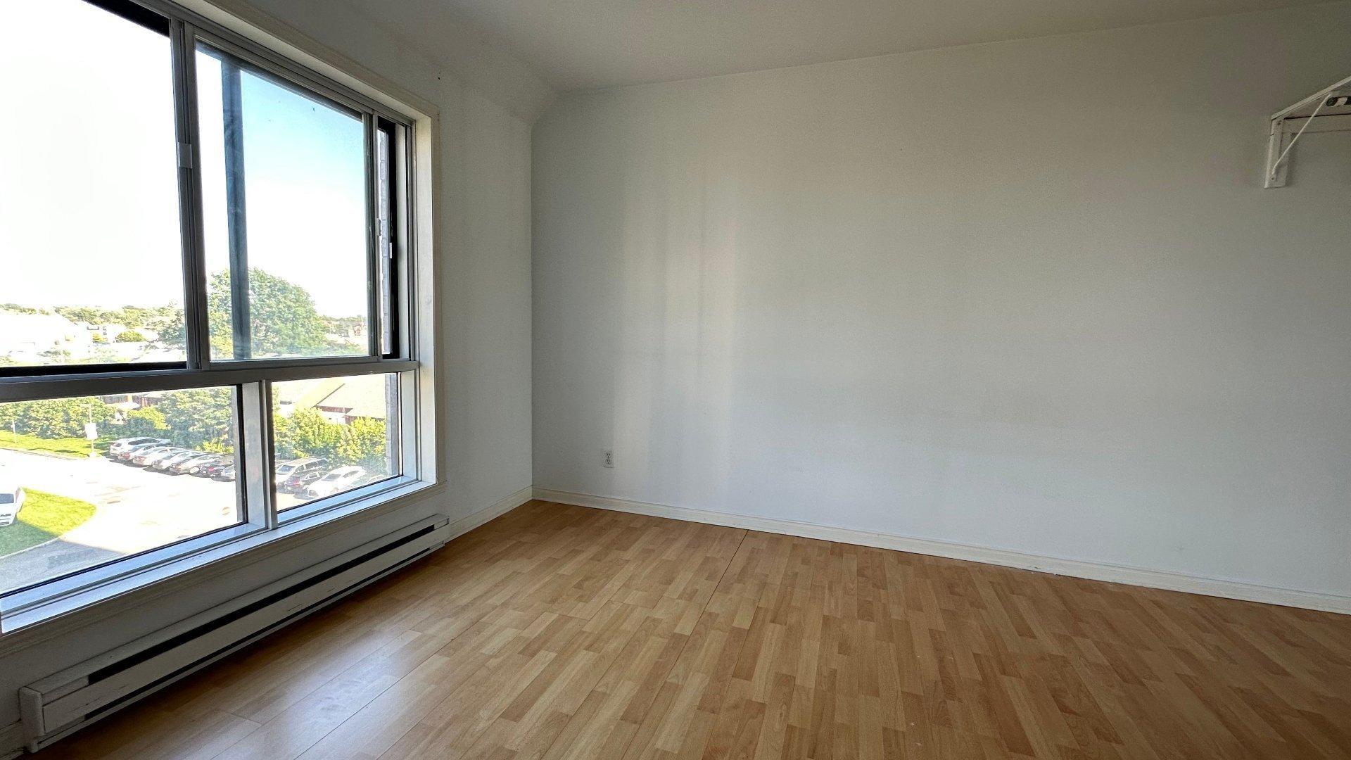









7680


Boul. Marie-Victorin

, 706,
Brossard,




QC
J4W1M2

