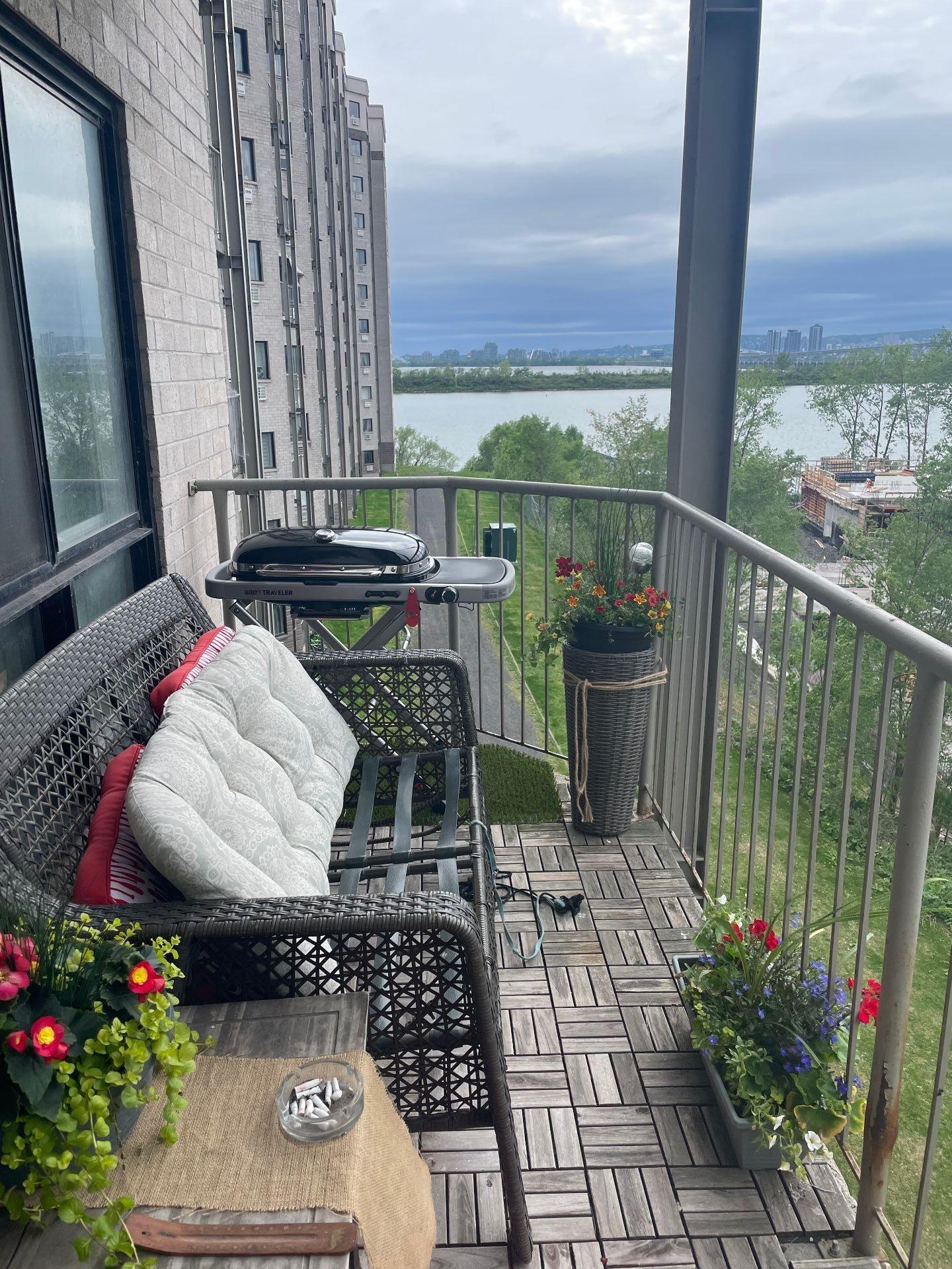 









7680


Boul. Marie-Victorin

, 706,
Brossard,




QC
J4W1M2

