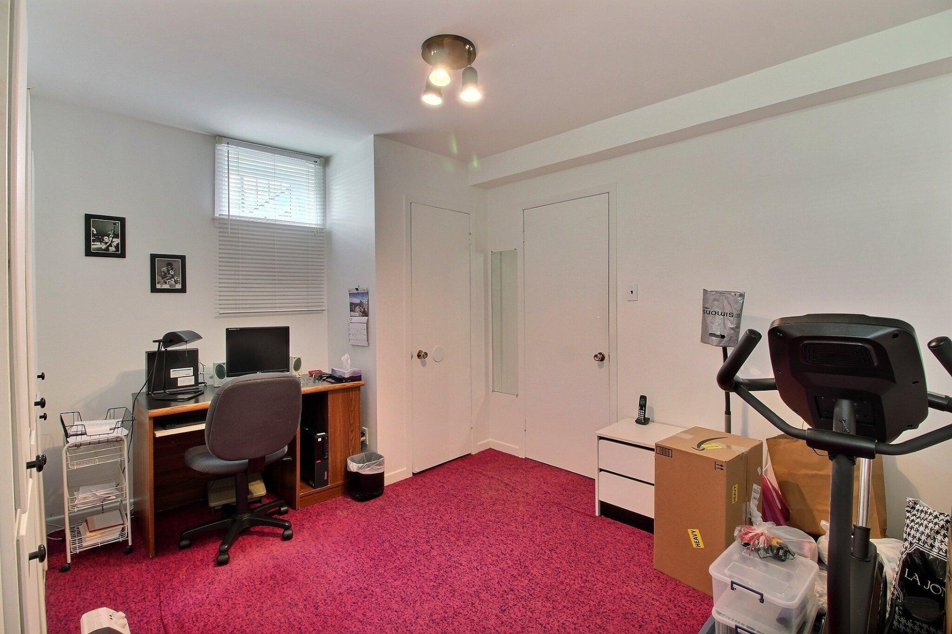 









524

 - 532


Rue Maisonneuve

,
Magog,




QC
J1X2N5

