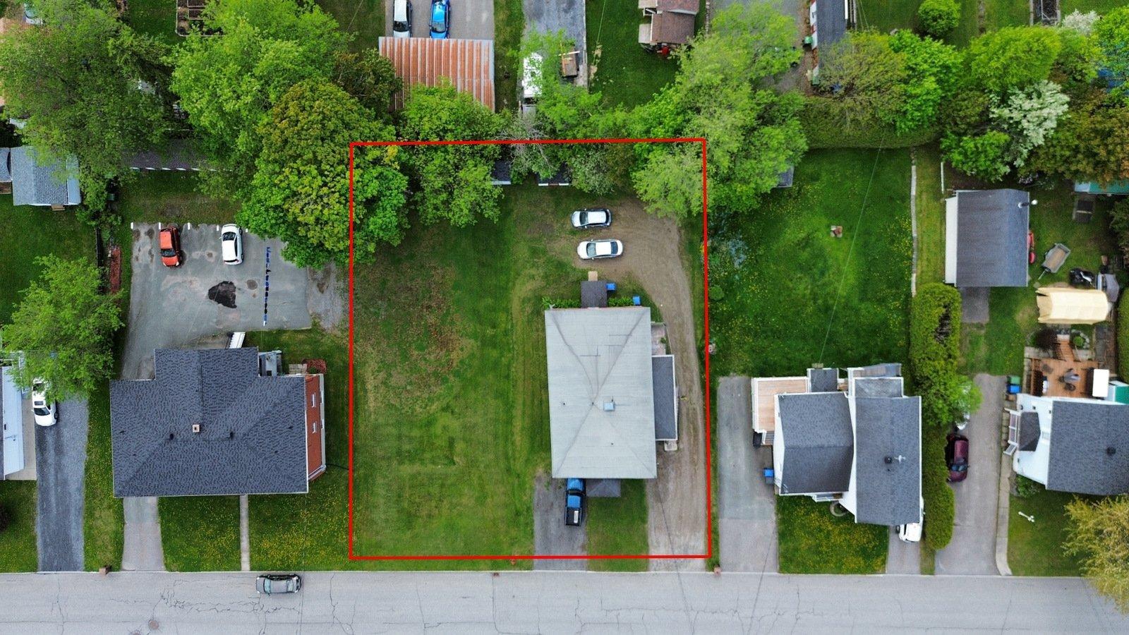 









524

 - 532


Rue Maisonneuve

,
Magog,




QC
J1X2N5

