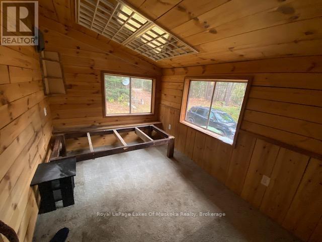 












1590 YEARLEY ROAD

,
Huntsville (Stephenson),




Ontario
P0B1M0

