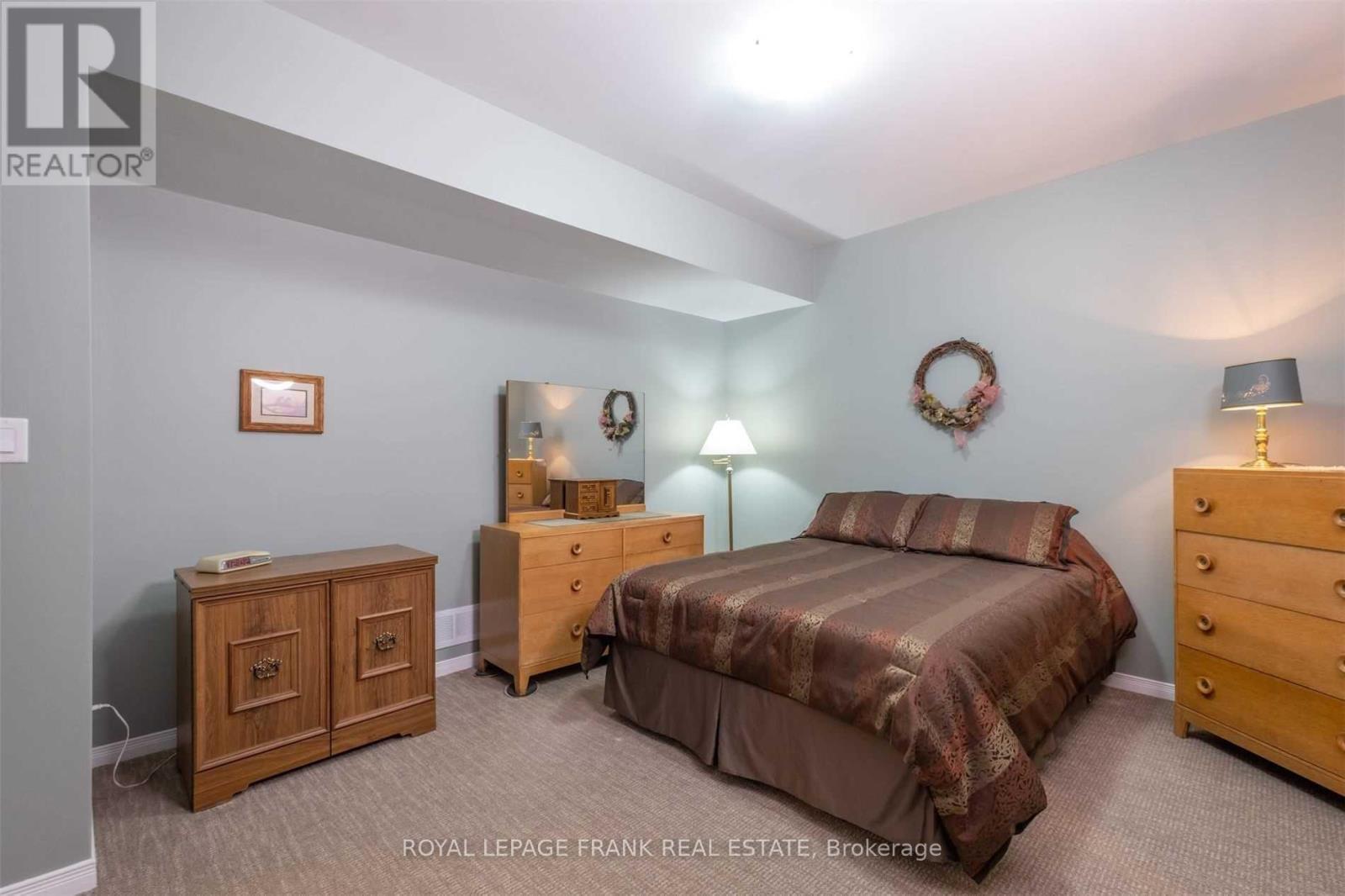 












143 FORESTVIEW DRIVE

,
Trent Lakes,




Ontario
K0L1J0

