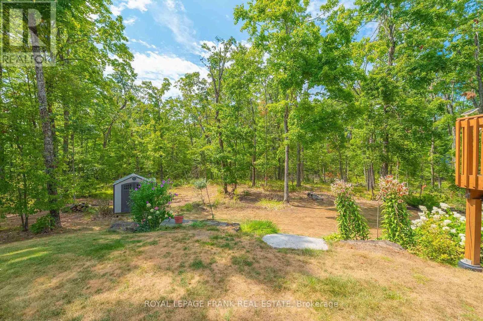 












143 FORESTVIEW DRIVE

,
Trent Lakes,




Ontario
K0L1J0

