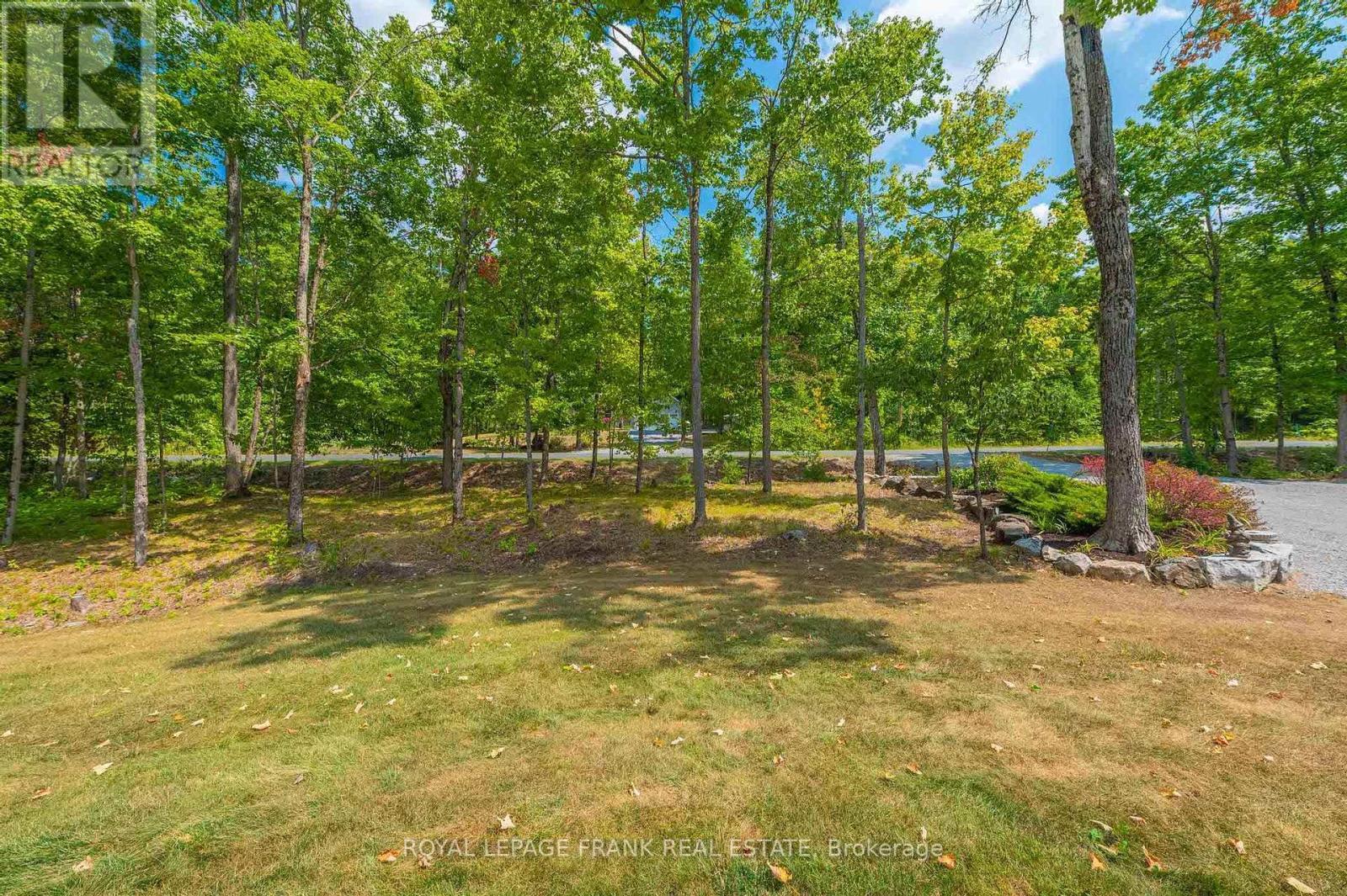 












143 FORESTVIEW DRIVE

,
Trent Lakes,




Ontario
K0L1J0

