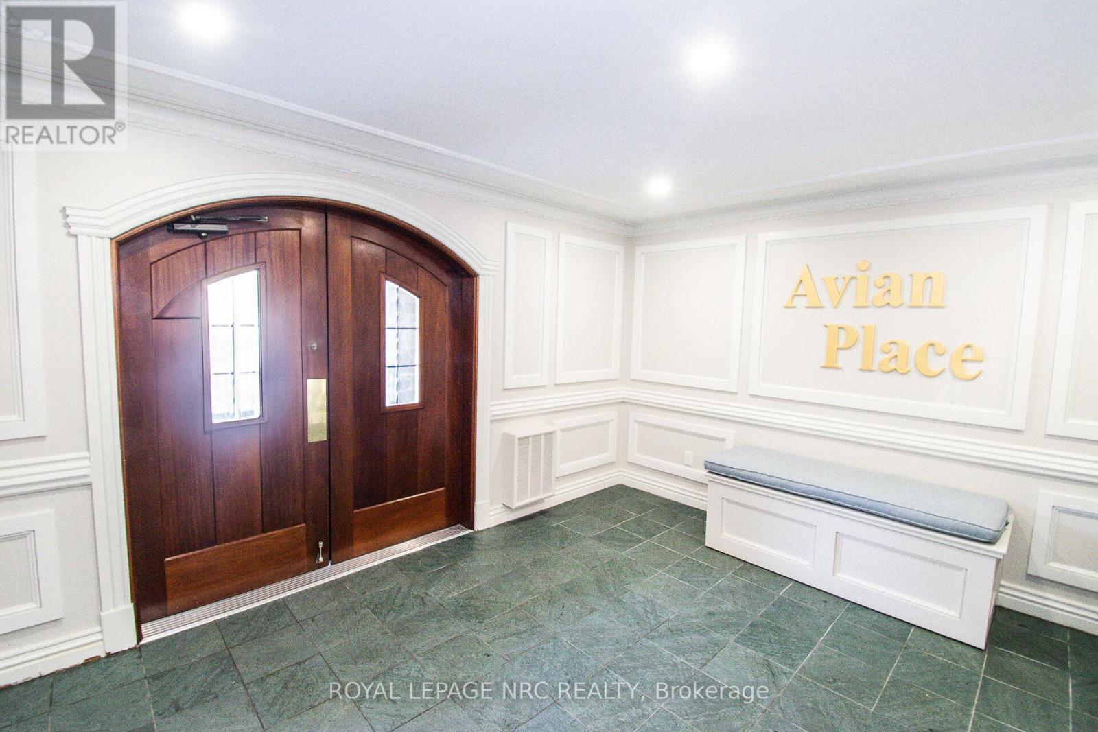 












302 - 55 MAIN STREET

,
St. Catharines (Port Dalhousie),




Ontario
L2N4T8

