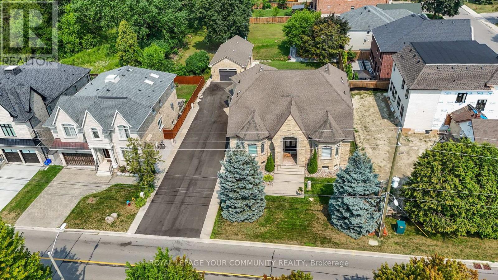 












294 SUNSET BEACH ROAD

,
Richmond Hill,




Ontario
L4E3H2

