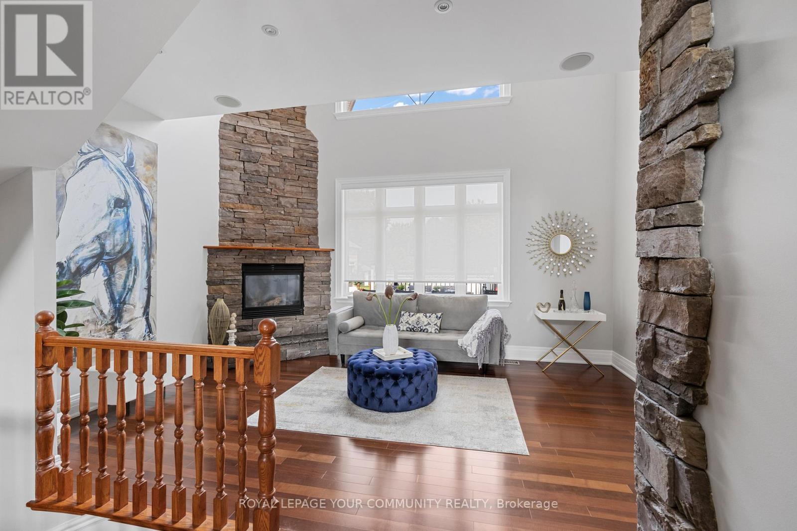 












294 SUNSET BEACH ROAD

,
Richmond Hill,




Ontario
L4E3H2

