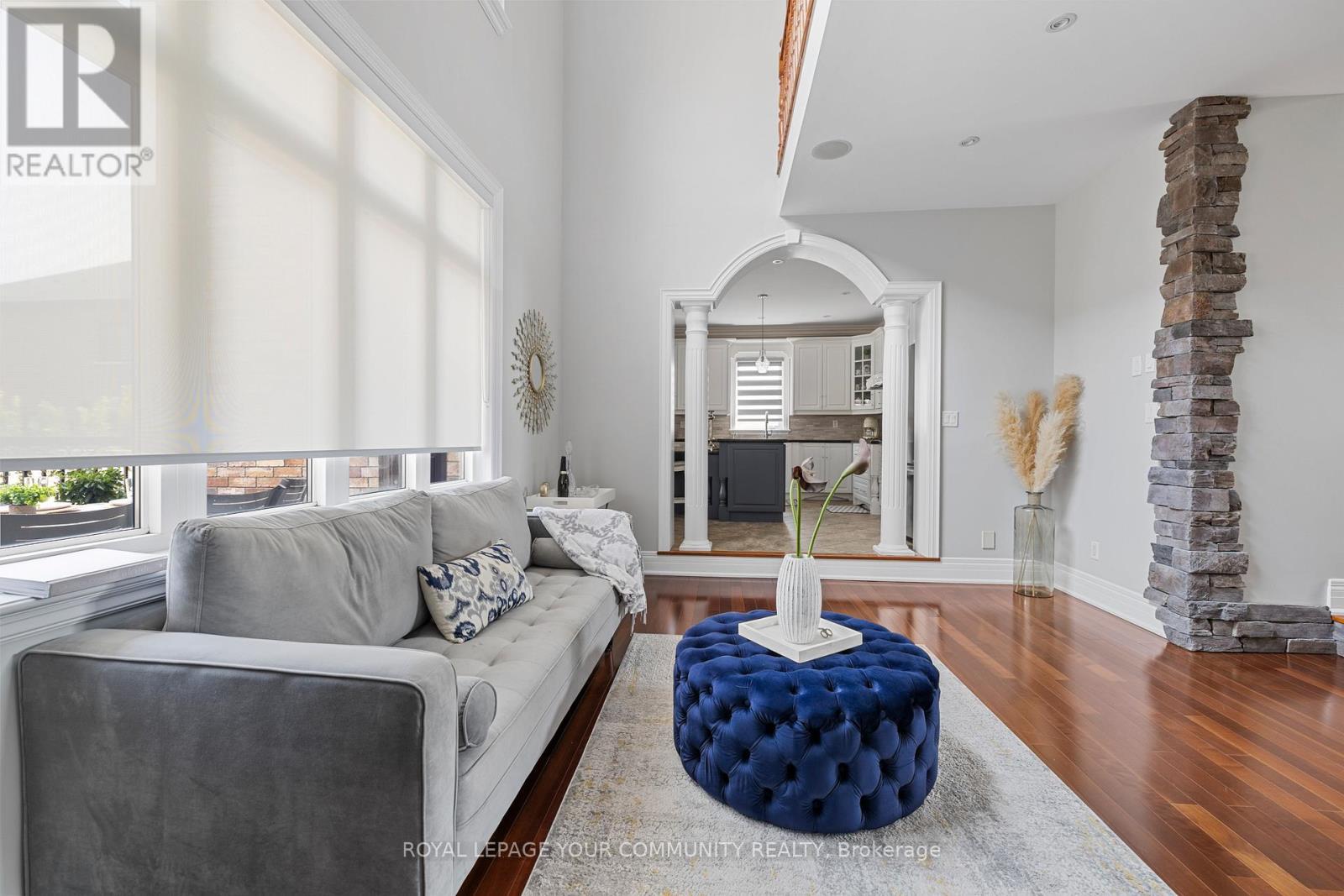 












294 SUNSET BEACH ROAD

,
Richmond Hill,




Ontario
L4E3H2

