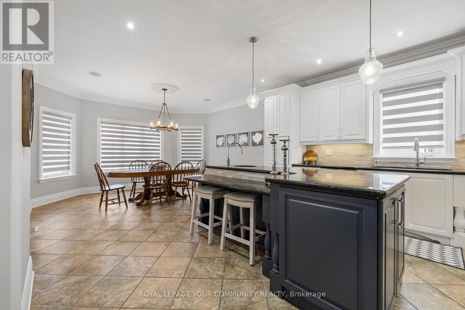 












294 SUNSET BEACH ROAD

,
Richmond Hill,




Ontario
L4E3H2

