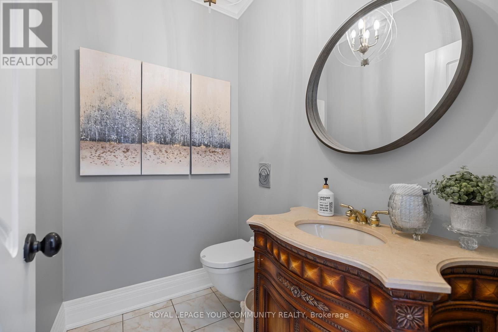 












294 SUNSET BEACH ROAD

,
Richmond Hill,




Ontario
L4E3H2


