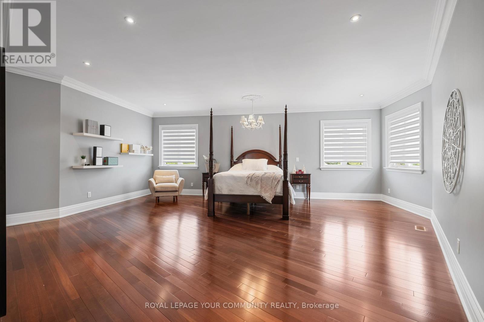 












294 SUNSET BEACH ROAD

,
Richmond Hill,




Ontario
L4E3H2

