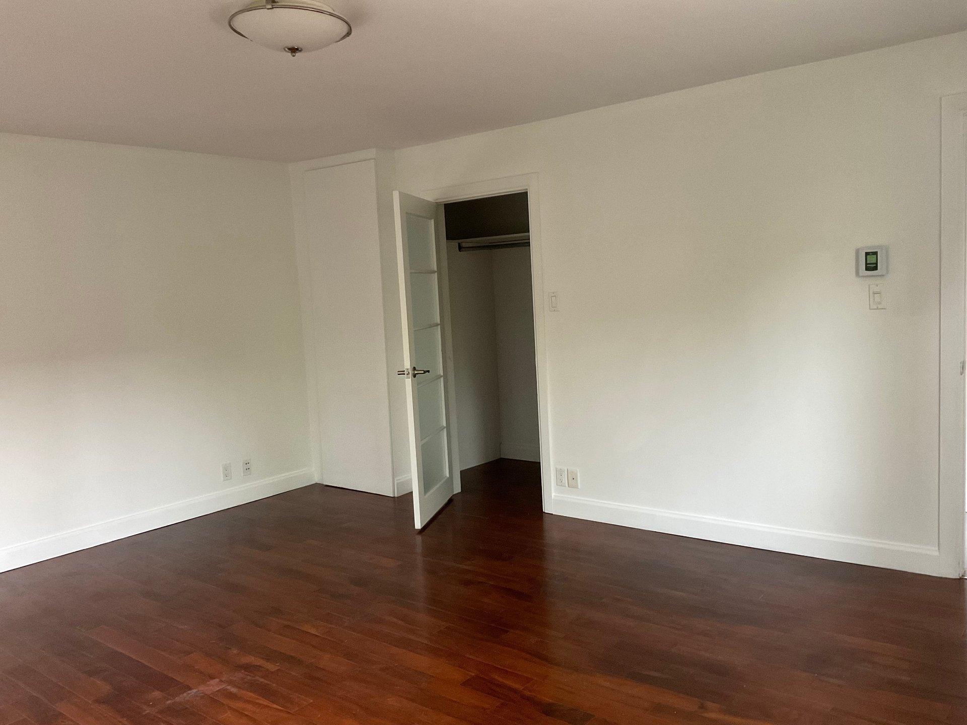 









1922


Rue de Bergerville

,
Québec (Sainte-Foy/Sillery/Cap-Rouge),




QC
G1S1J8

