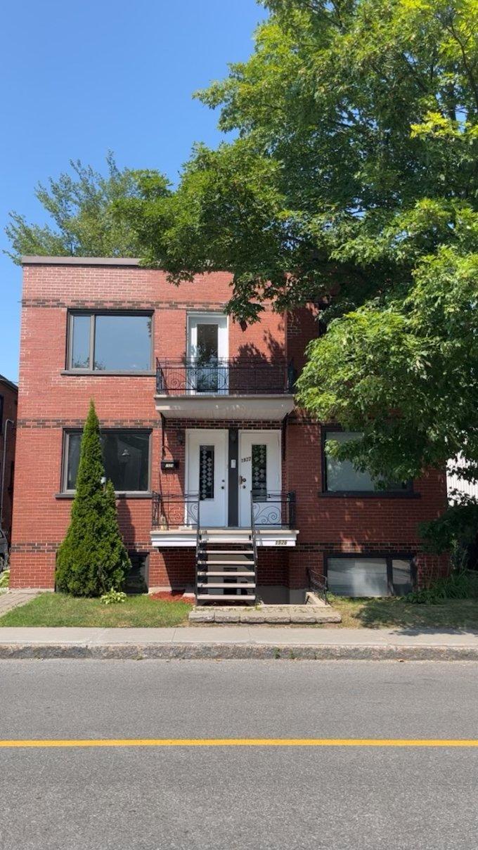 









1924

 - 1926


Rue de Bergerville

,
Québec (Sainte-Foy/Sillery/Cap-Rouge),




QC
G1S1J8

