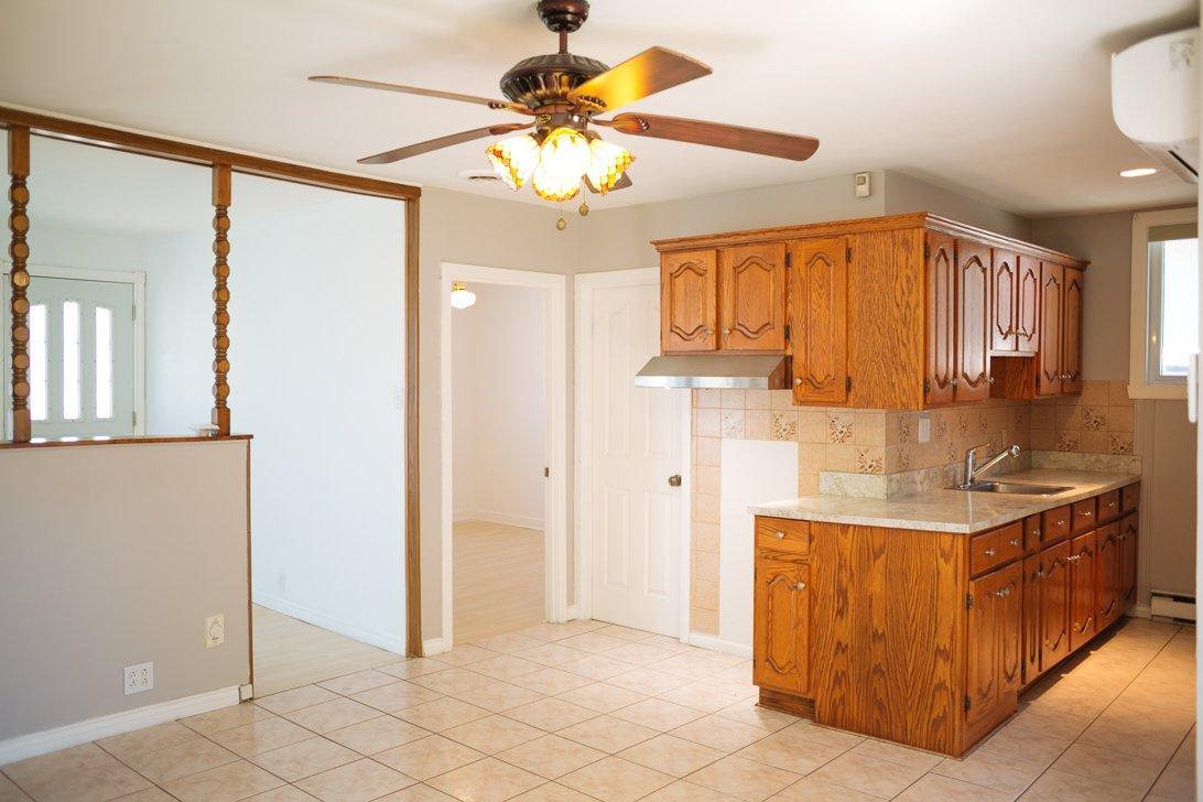 









965


Rue Père-Marquette

,
Trois-Rivières,




QC
G8Z3M2

