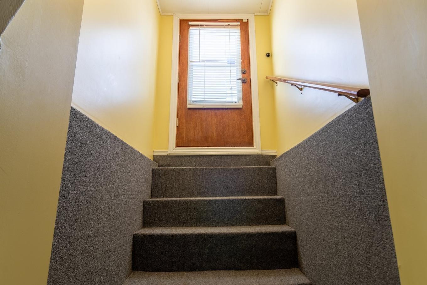 









965


Rue Père-Marquette

,
Trois-Rivières,




QC
G8Z3M2

