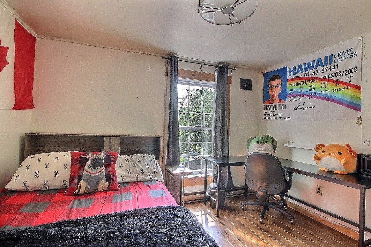 









182


Rue Tyler

,
Ayer's Cliff,




QC
J0B1C0

