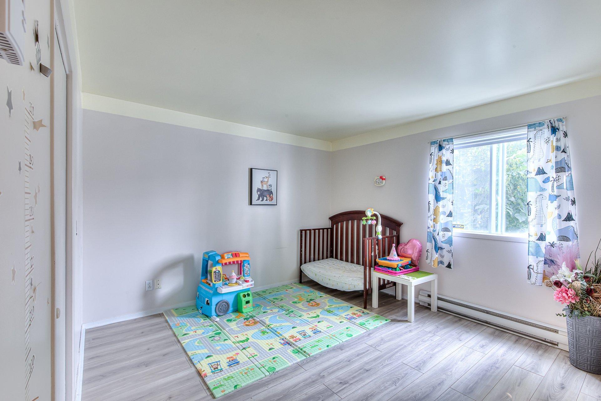 









55


Rue Perras

,
La Prairie,




QC
J5R5Y4

