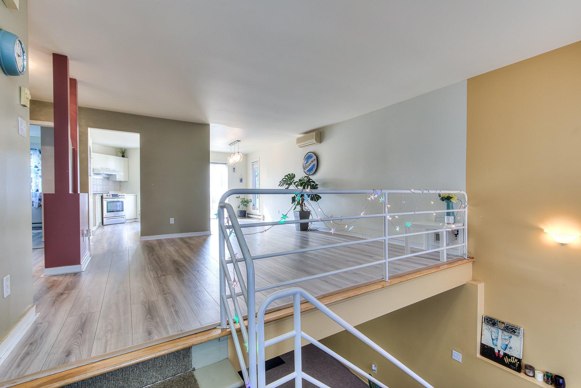 









55


Rue Perras

,
La Prairie,




QC
J5R5Y4

