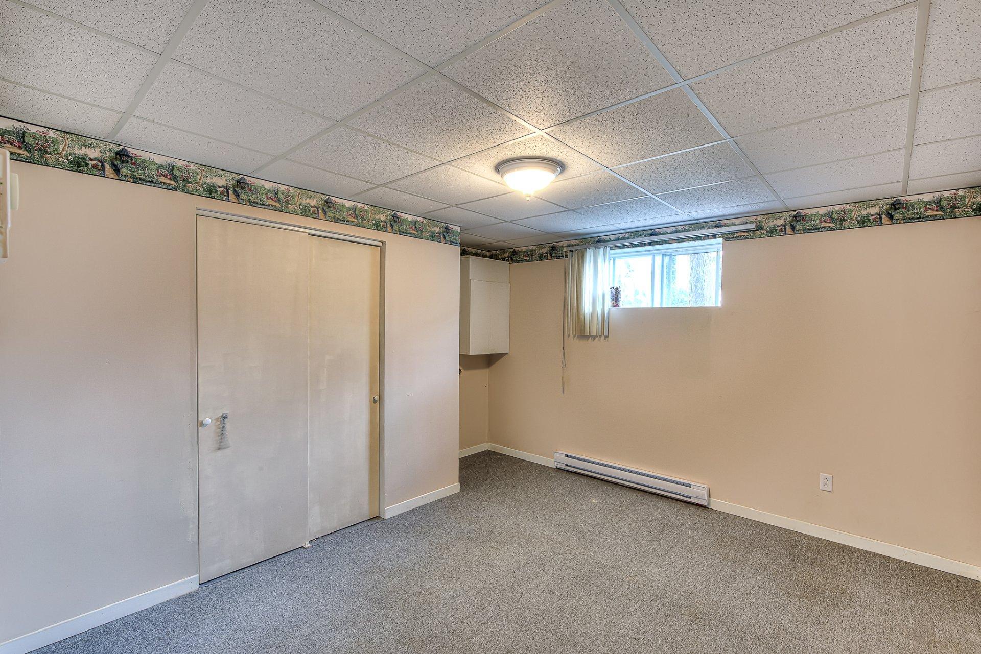 









55


Rue Perras

,
La Prairie,




QC
J5R5Y4

