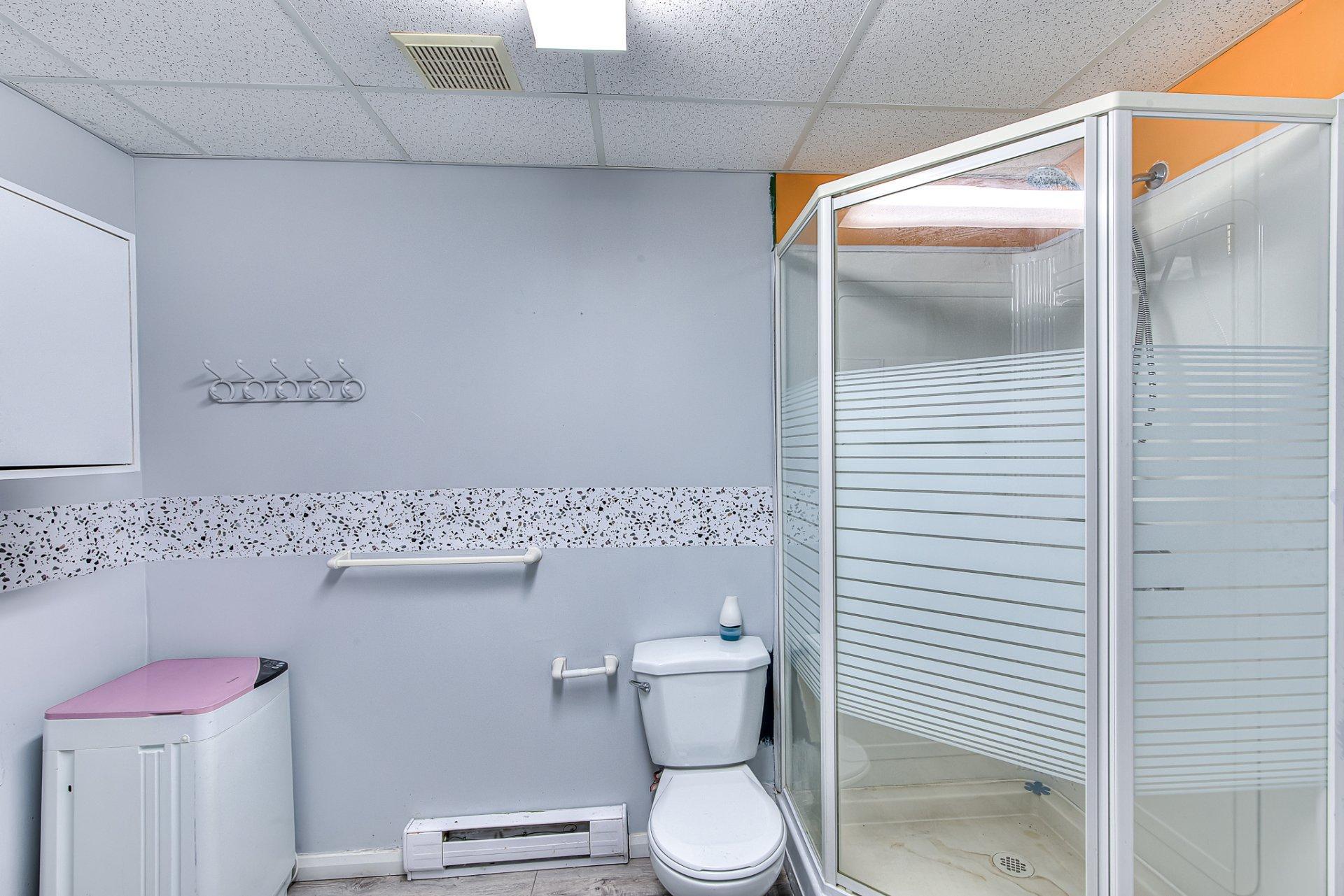 









55


Rue Perras

,
La Prairie,




QC
J5R5Y4

