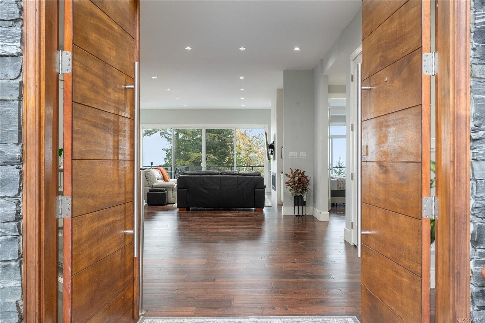 









4696


Laguna

Way,
Nanaimo,




BC
V9T 0A7

