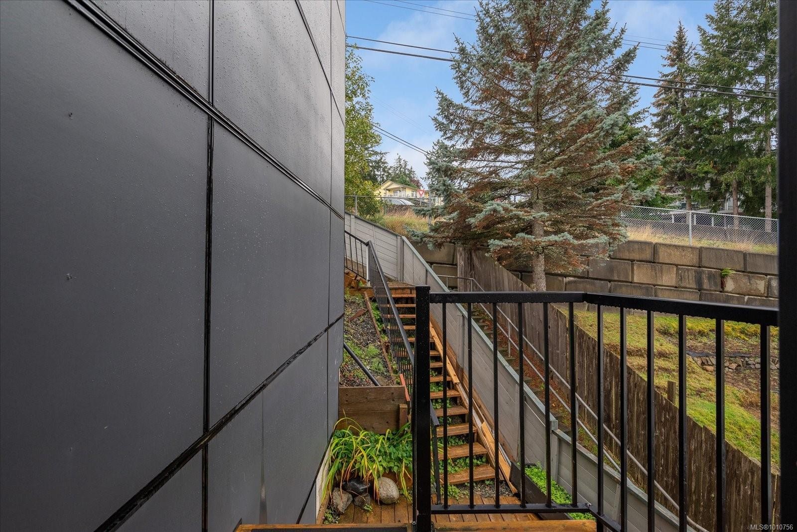 









4696


Laguna

Way,
Nanaimo,




BC
V9T 0A7

