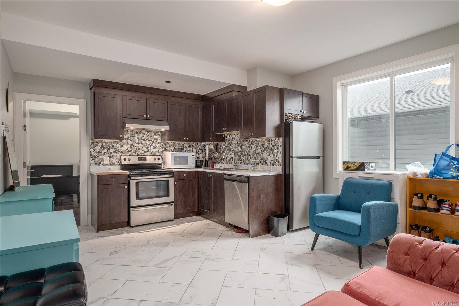 









4696


Laguna

Way,
Nanaimo,




BC
V9T 0A7

