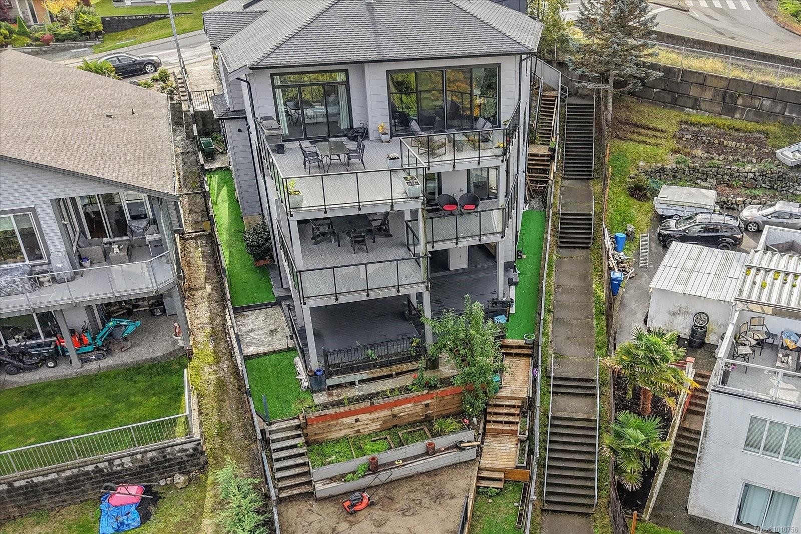 









4696


Laguna

Way,
Nanaimo,




BC
V9T 0A7

