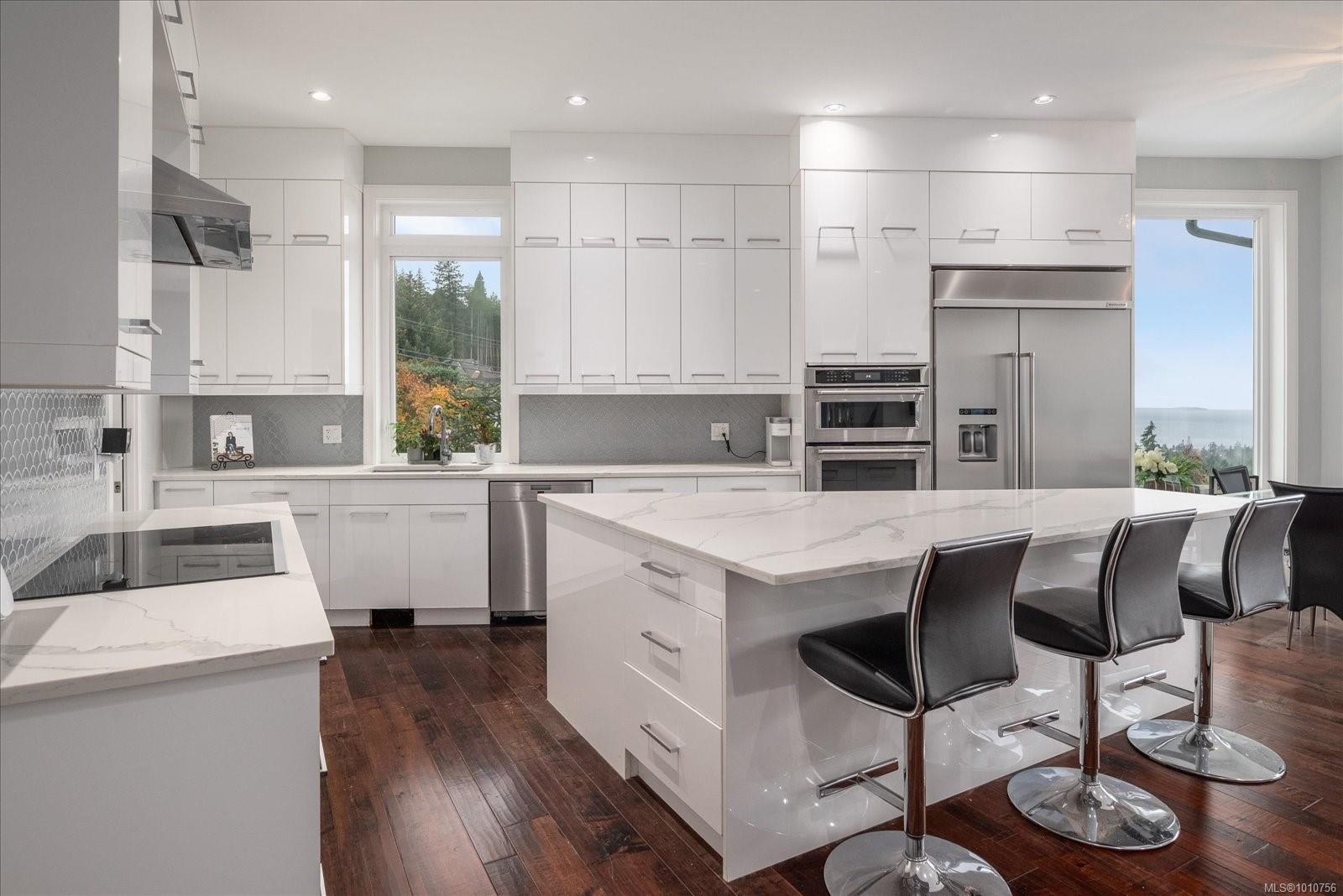









4696


Laguna

Way,
Nanaimo,




BC
V9T 0A7

