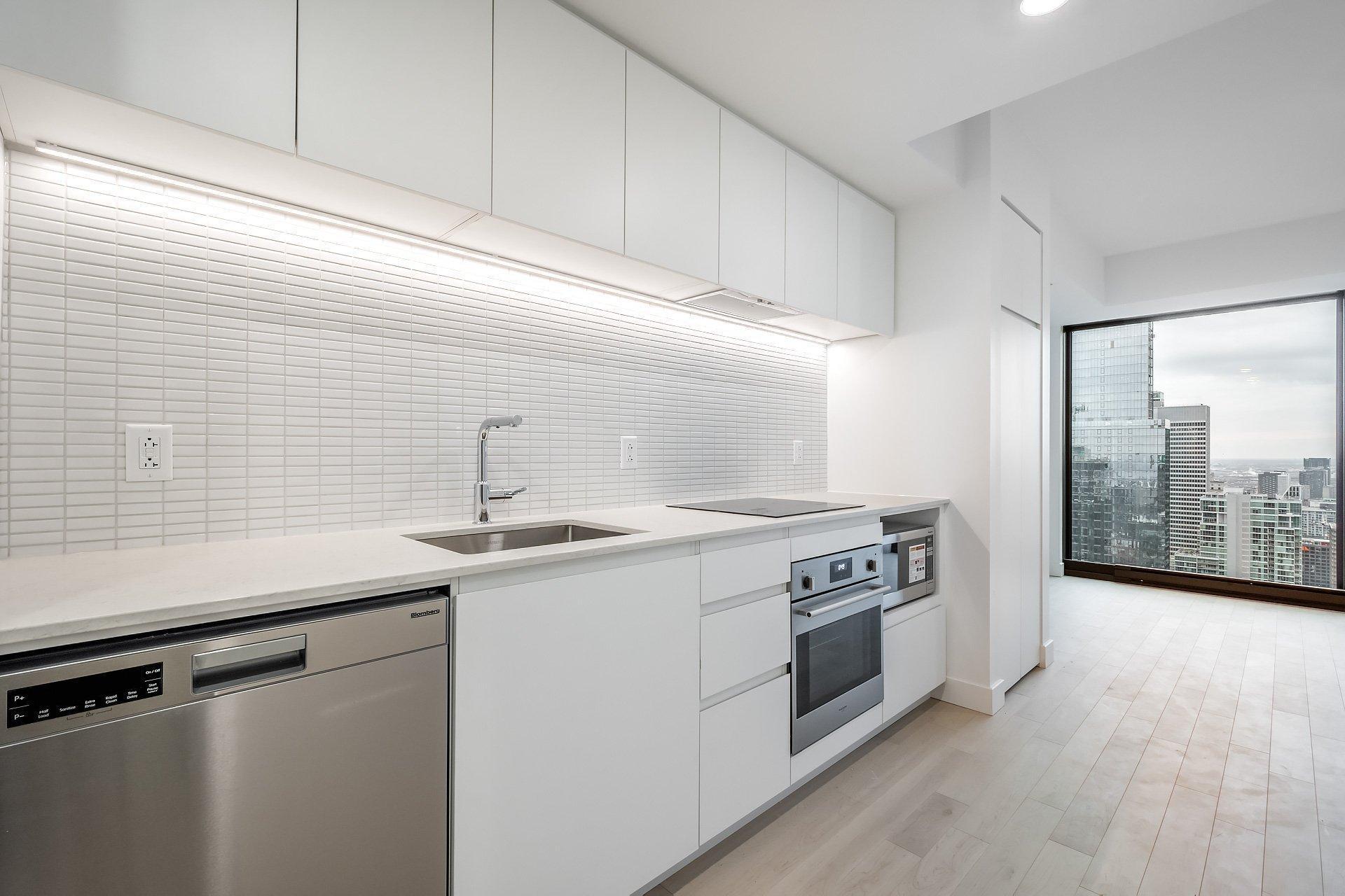









1210


Rue Jeanne-Mance

, 4911,
Montréal (Ville-Marie),




QC
H2X1M1

