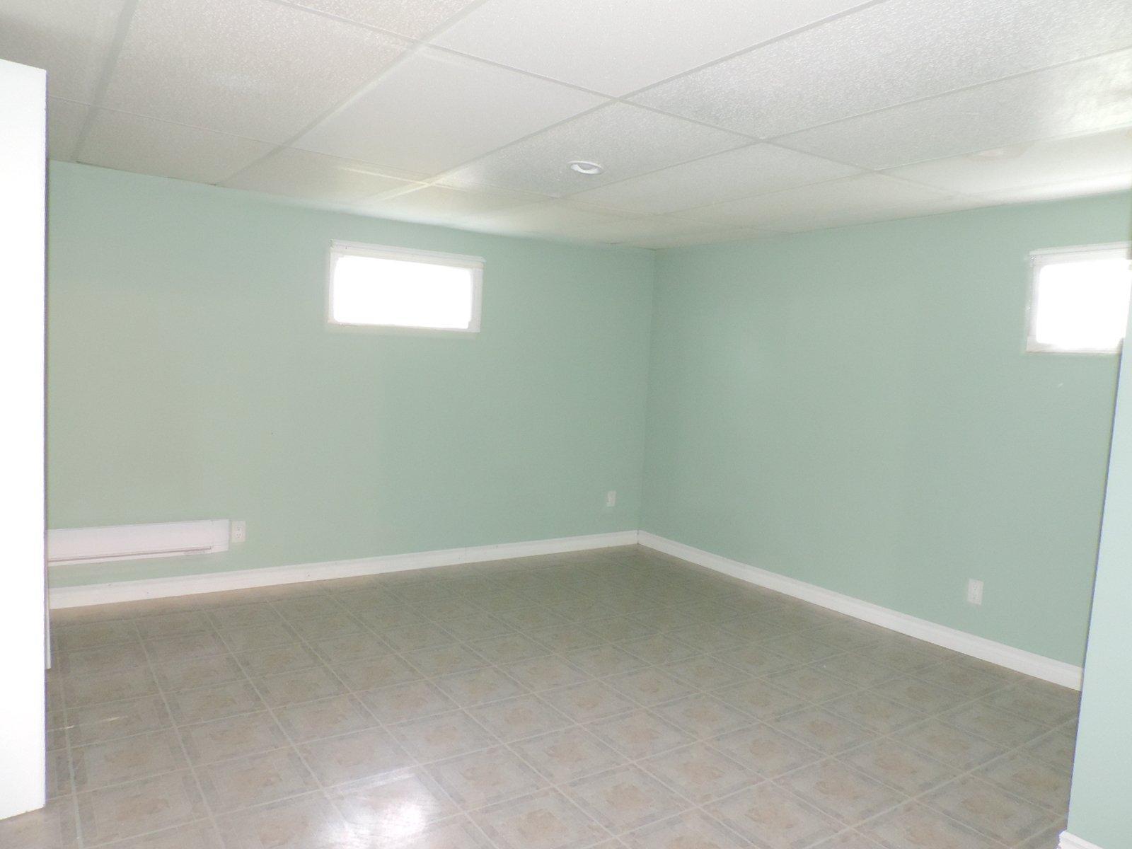 









58


Rue des Peupliers

,
Lebel-sur-Quévillon,




QC
J0Y1X0

