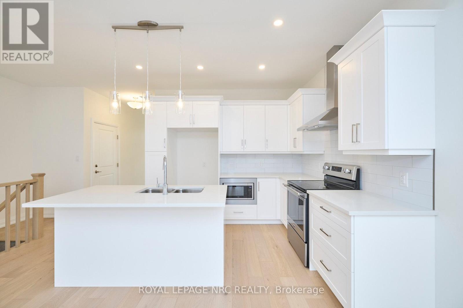 












32 - 9150 WILLOUGHBY DRIVE

,
Niagara Falls (Chippawa),




Ontario
L2G0Z5

